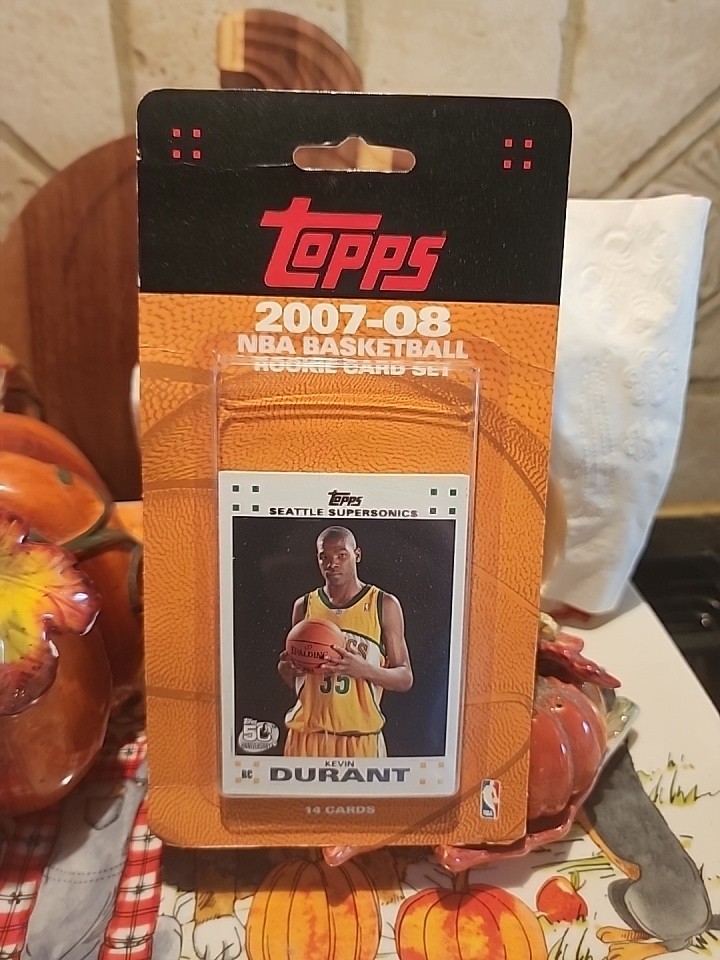 2007-08 Topps Basketball Rookie Set Kevin Durant NBA Factory Sealed Rare 2007-08 Topps Basketball Rookie Set Kevin Durant NBA Factory Sealed Rare