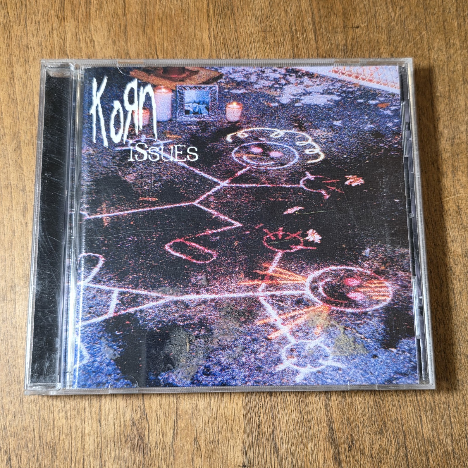 Korn - Issues CD Album 1999 Nu Metal Alternate Cover Rare HTF Korn - Issues CD Album 1999 Nu Metal Alternate Cover Rare HTF