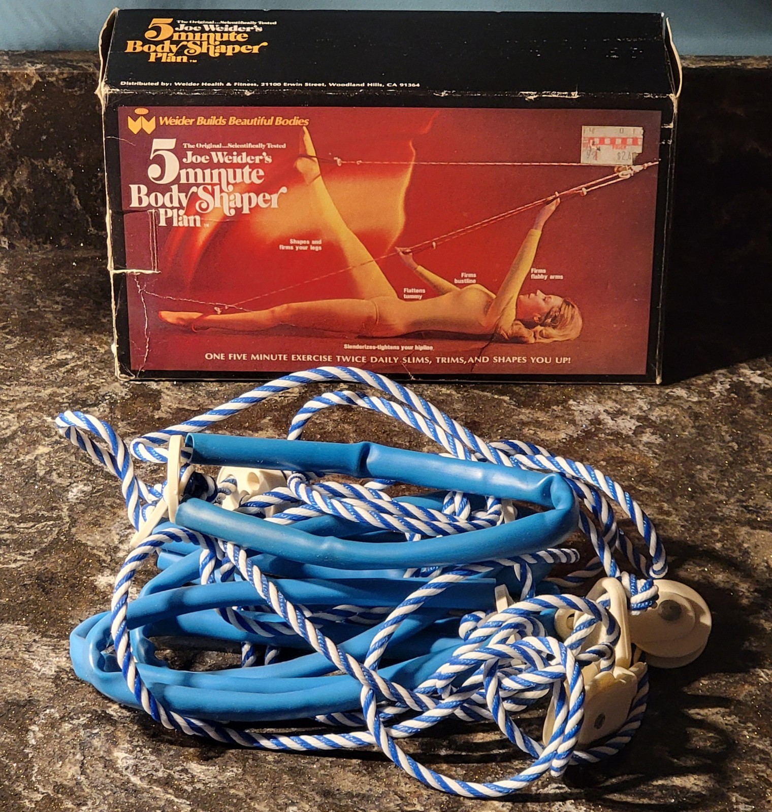 Vintage 1970's Joe Weider 5 Minute Shaper Plan Rope Exercise Workout - Open Box