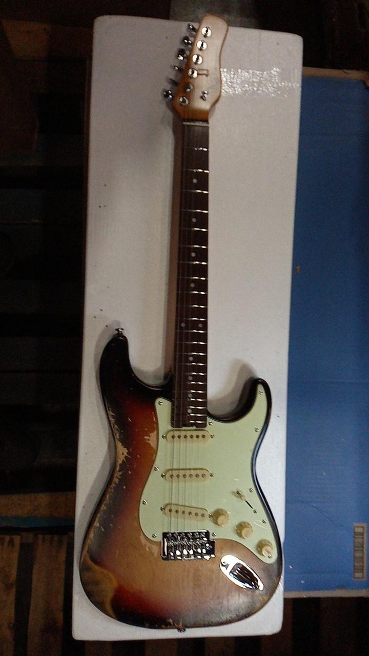 Used KGD Sunburst Relic Electric Guitar, SSS Single Tremolo, 