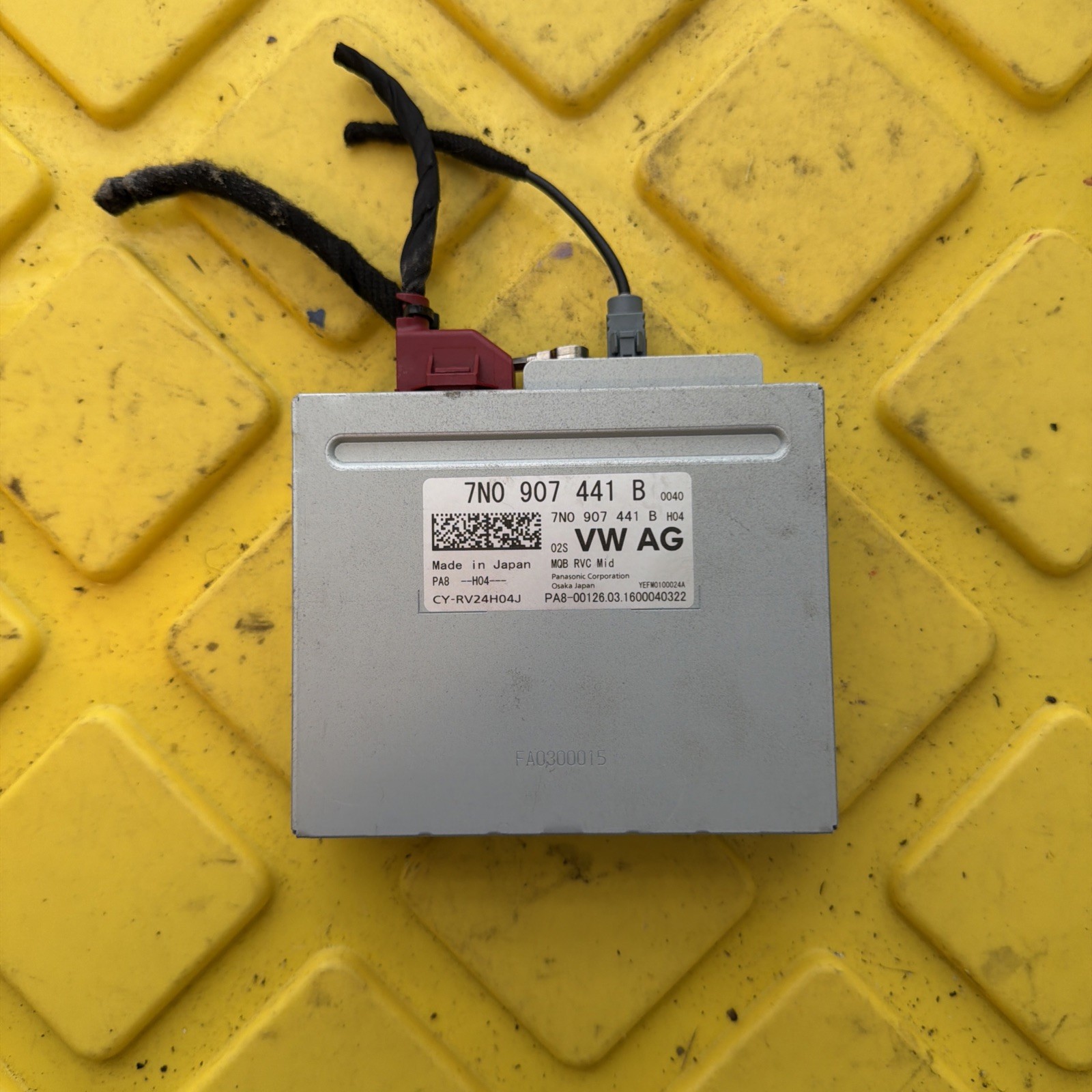 OEM Reverse Camera Control Module Volkswagen CC 2016 2017 / 7N0907441B OEM Reverse Camera Control Module Volkswagen CC 2016 2017 / 7N0907441B