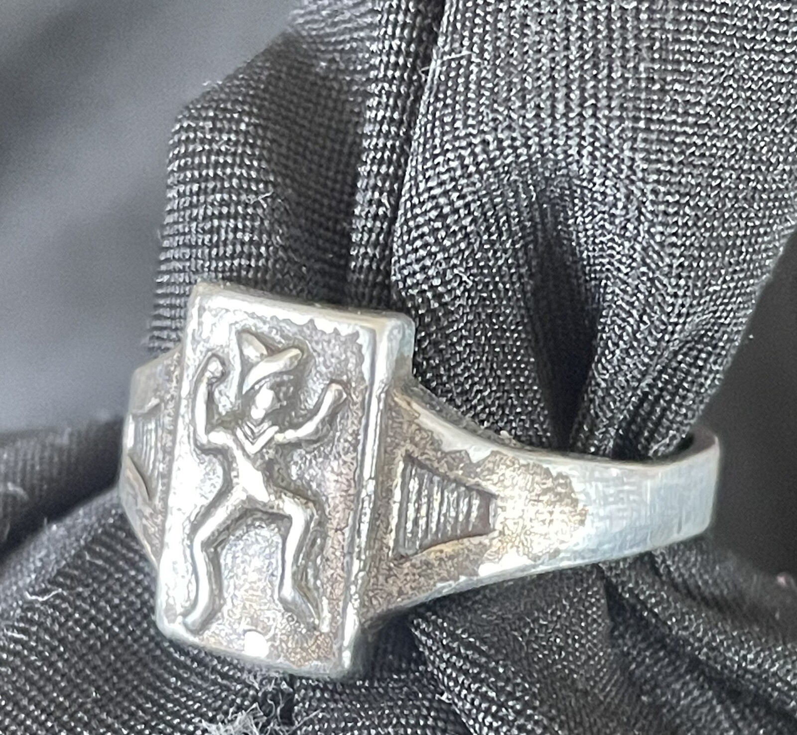Vintage BROWNIE GIRL SCOUT STERLING SILVER ELF RECTANGULAR RING-ADJUSTABLE-1962