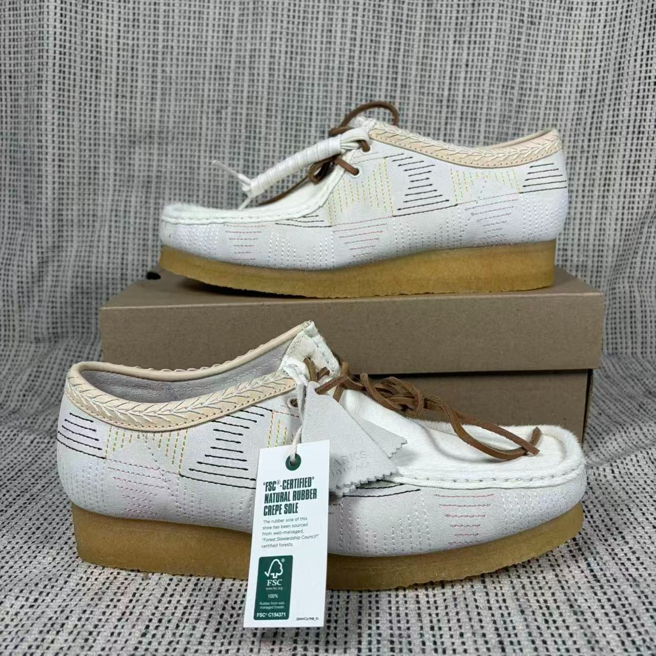 Clarks Originals Wallabee Off White Hairy 26165014 Clarks Originals Wallabee Off White Hairy 26165014