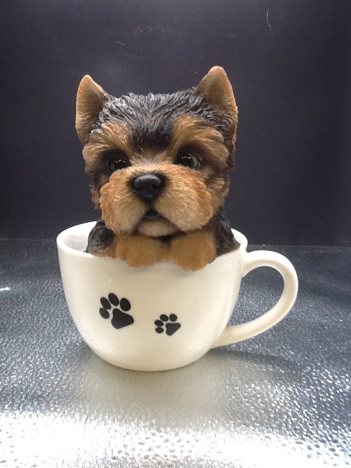 Yorkie Cup of Love Figurine Teacup Yorkshire Terrier 6\ Yorkie Cup of Love Figurine Teacup Yorkshire Terrier 6\