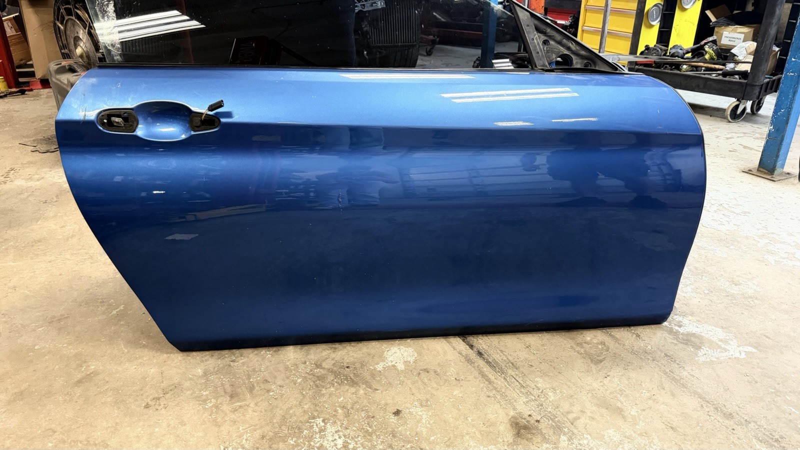 14-20 BMW F33 F83 M4 Convertible Right Passenger Door Shell OEM Blue No Glass