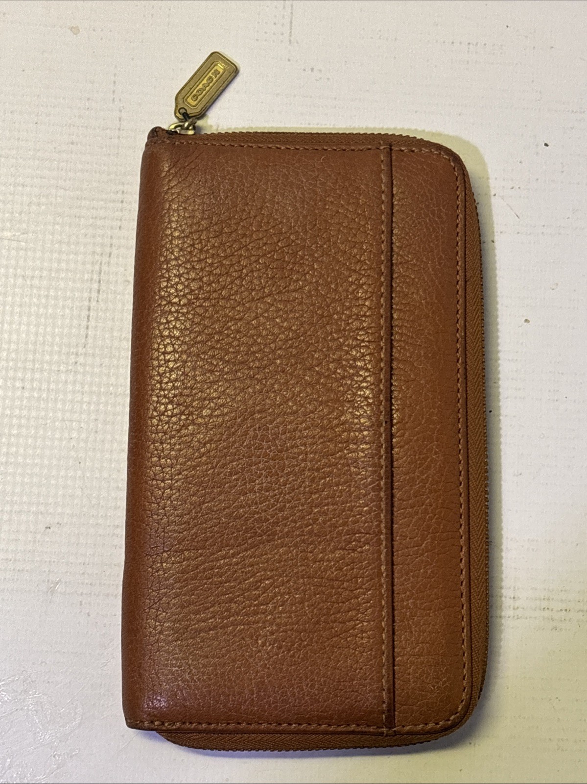 Vintage Coach Sonoma Saddle Natural Grain Brass Zip Around Large Clutch GREAT Vintage Coach Sonoma Saddle Natural Grain Brass Zip Around Large Clutch GREAT