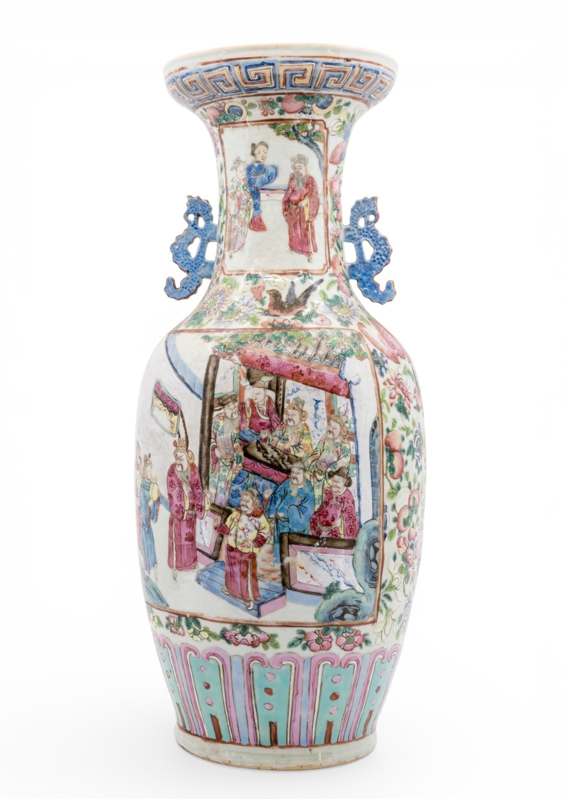 A LARGE CHINESE FAMILLE ROSE VASE QING DYNASTY, 19TH CENTURY the baluster sides