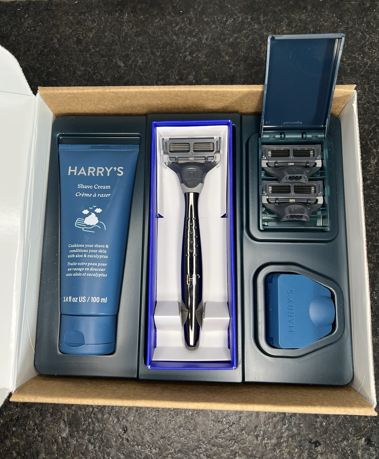 Harry’s Craft Razor Set - BRAND NEW IN GIFT BOX Harry’s Craft Razor Set - BRAND NEW IN GIFT BOX