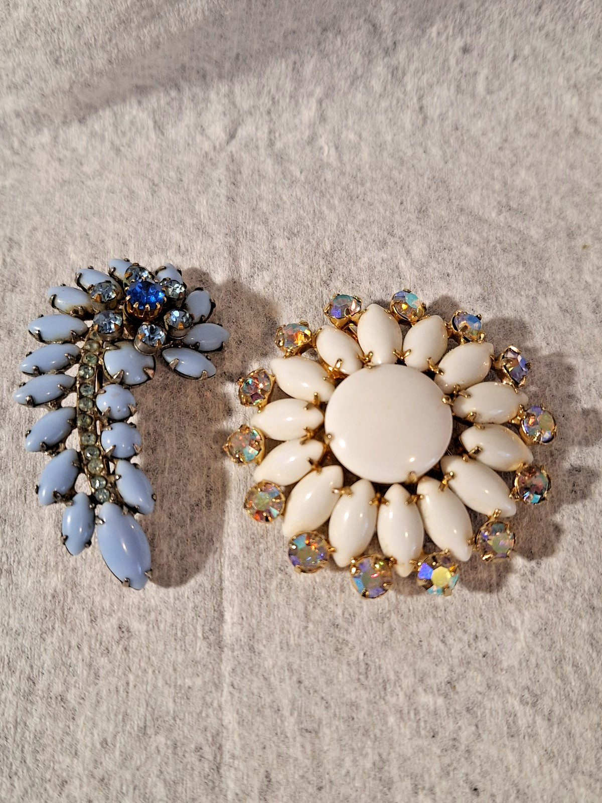 Vtg DeLizza-Elster-Juliana Blue & Cream Milk Glass & AB Stones Cabochon Brooches