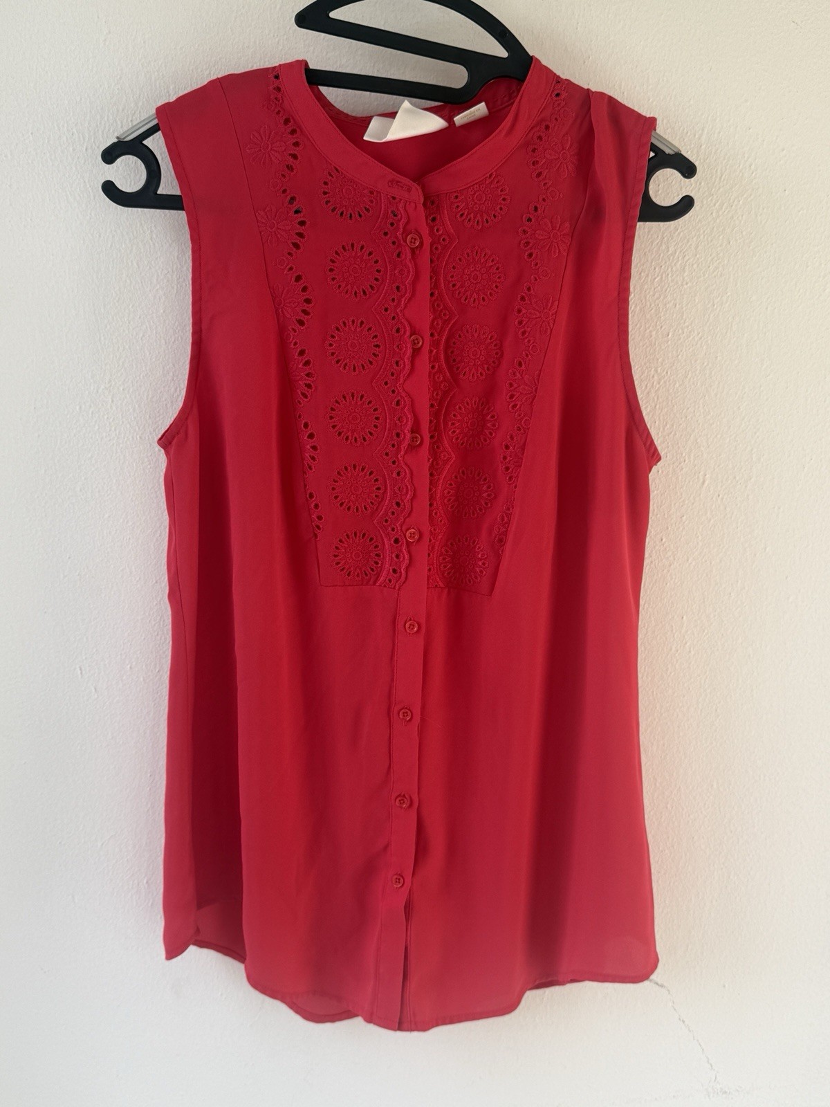 Maeve Womens Blouse Top Shirt Sleeveless Red Sz 8 Eyelet Lace Button Up Red