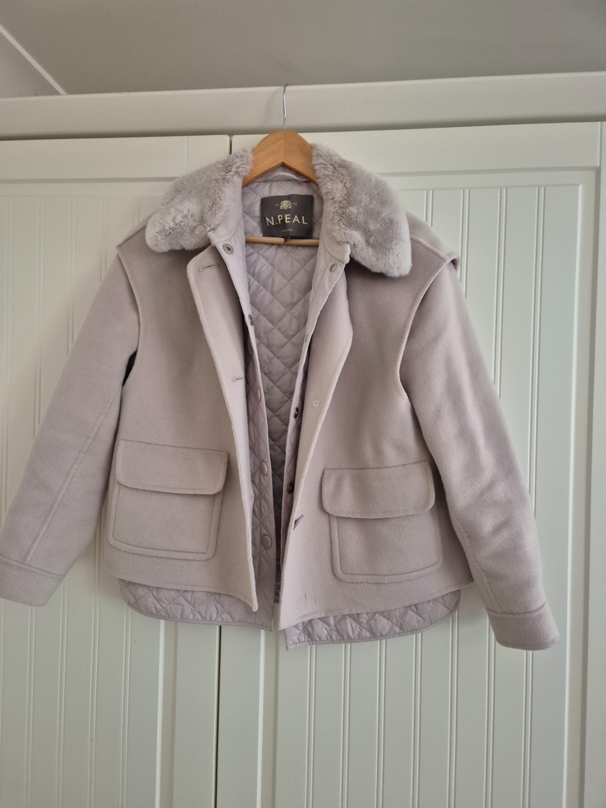 N Peal Cashmere Jacket with Fur Colar N Peal Cashmere Jacket with Fur Colar