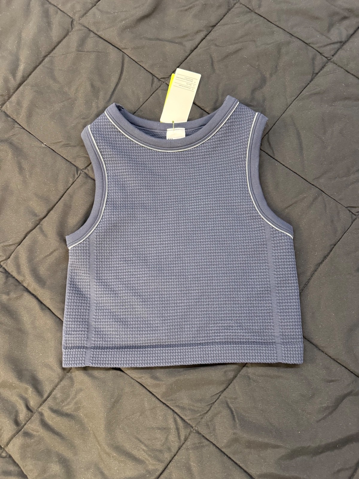 All in Motion Girls Navy Waffle Knit Muscle Tank Top Size M All in Motion Girls Navy Waffle Knit Muscle Tank Top Size M