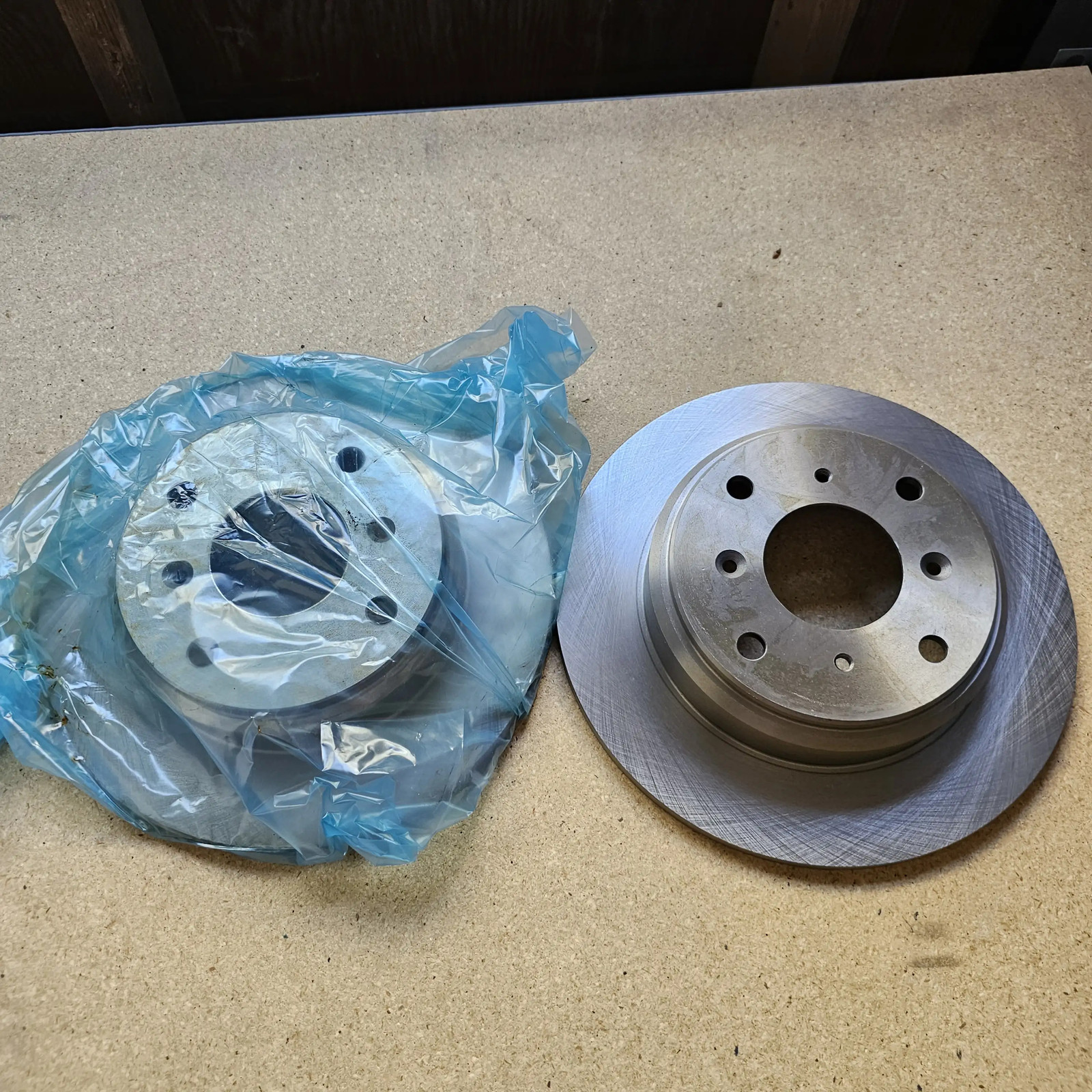 Pair (2) Brake Rotors Wearever YH141440 Pair (2) Brake Rotors Wearever YH141440