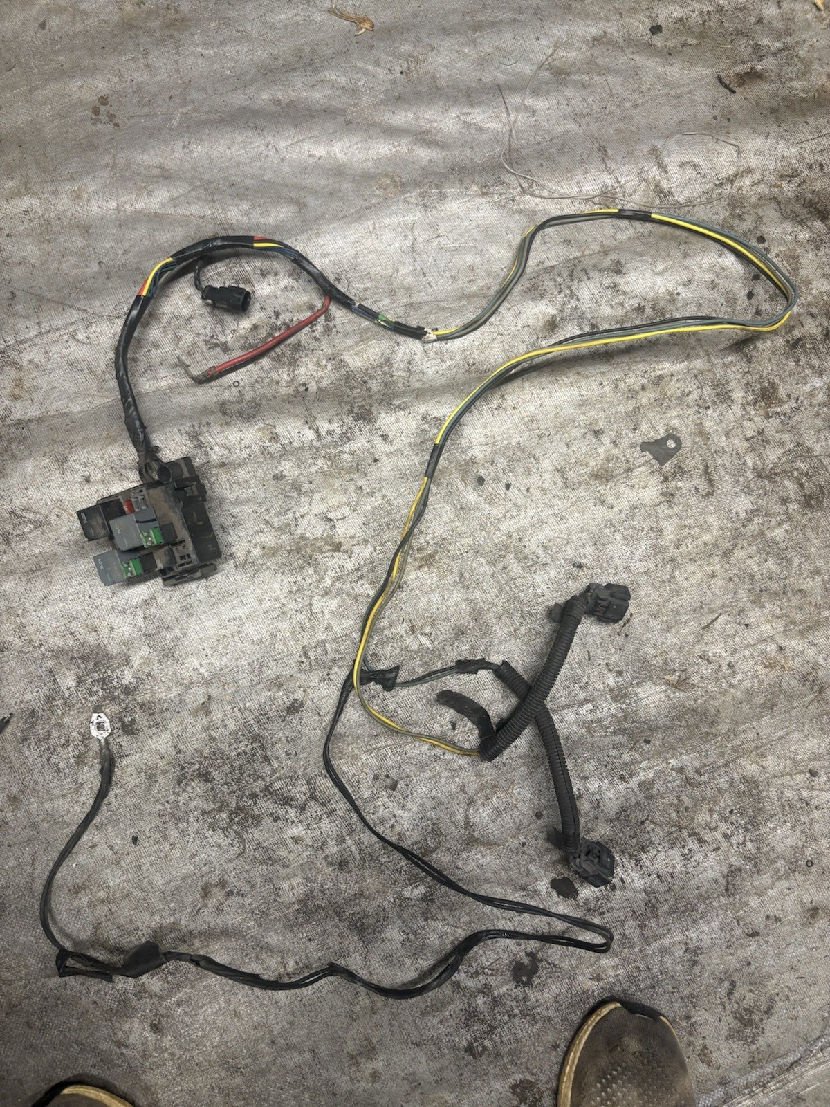 1999-06 Silverado Sierra Tahoe OEM Electric Fan Conversion Factory Harness