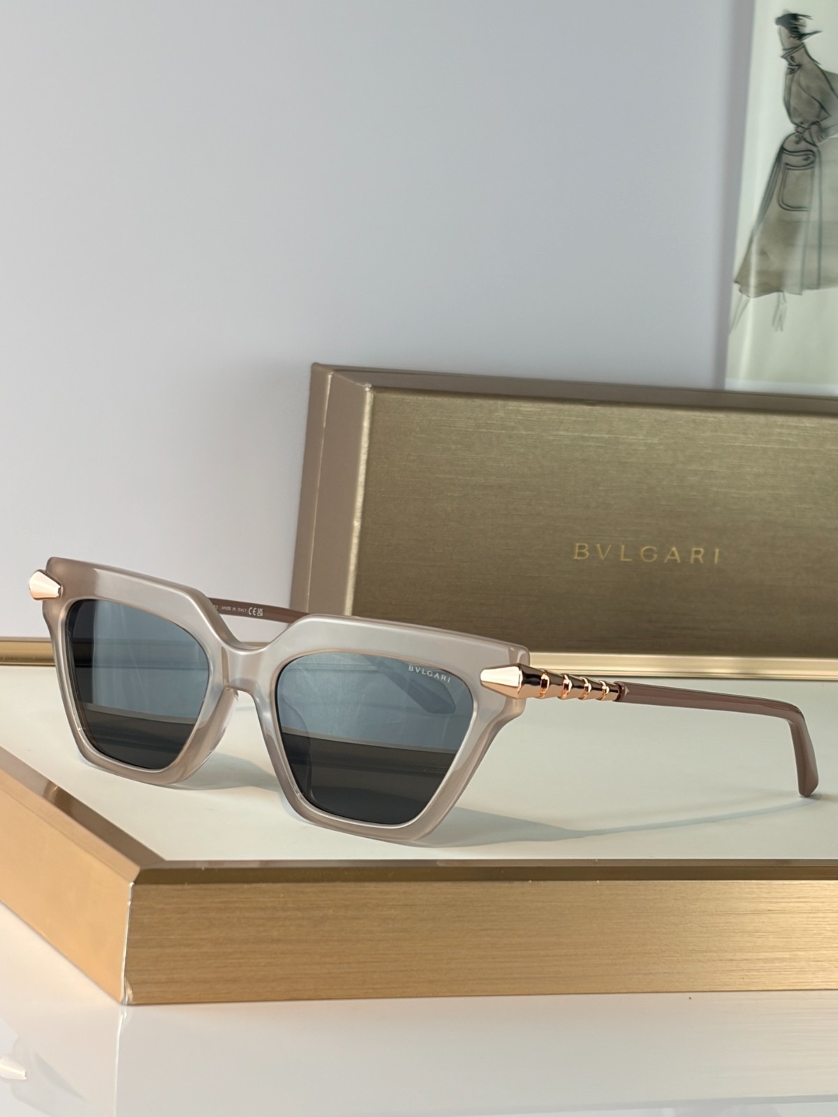 Bvlgari BV40031I Sunglasses Gray Beige Square Frame Metal Temple 53 18 145 Bvlgari BV40031I Sunglasses Gray Beige Square Frame Metal Temple 53 18 145