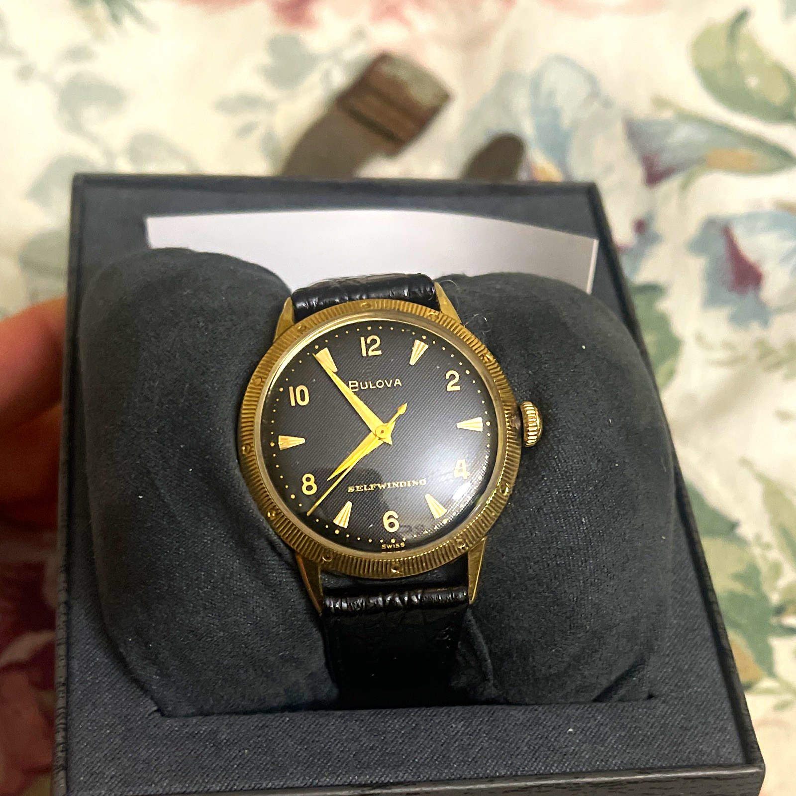 Vintage 1950s BULOVA – Black Honeycomb Dial & Coin Edge Bezel