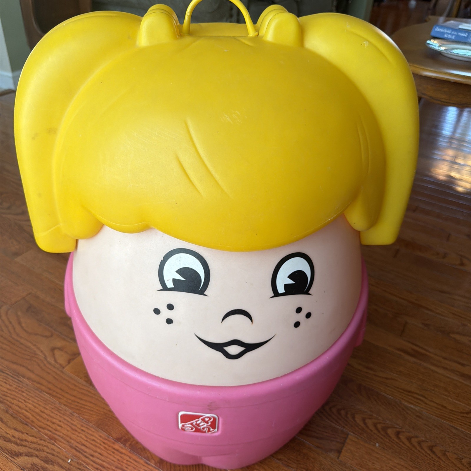 Little People Step 2 Vintage Girl Toy Box Storage Pink and Yellow