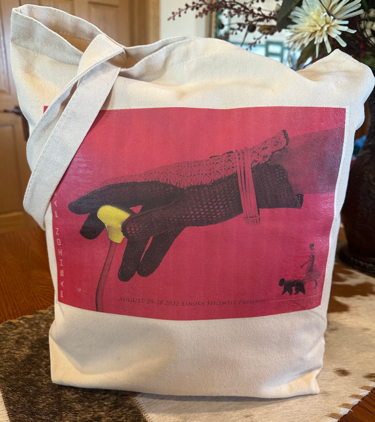 Sandra Stillwell Presents August 2022 FASHION FAST TRACK Doll Fashion Tote Bag Sandra Stillwell Presents August 2022 FASHION FAST TRACK Doll Fashion Tote Bag