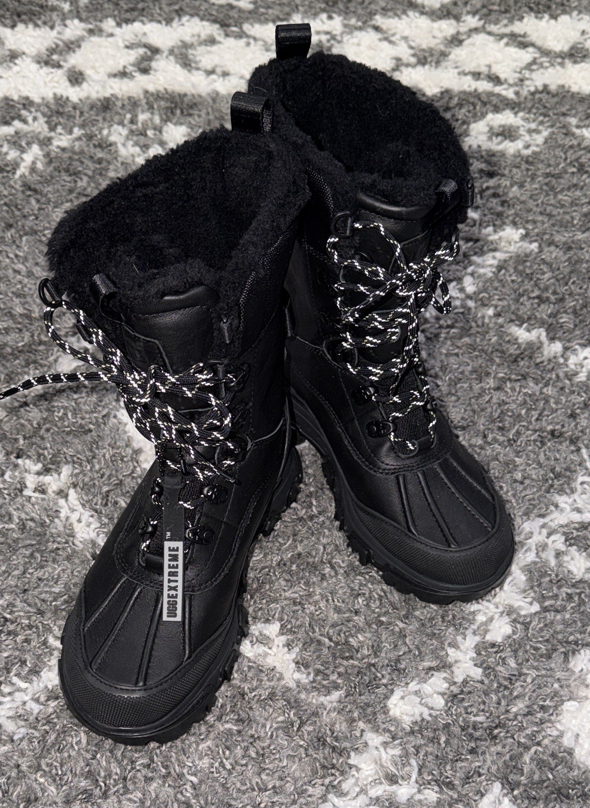 NWOT UGG Black Adirondack Meridian Gore-Tex Extreme Boots 1143839 Women\'s Size 6 NWOT UGG Black Adirondack Meridian Gore-Tex Extreme Boots 1143839 Women\'s Size 6