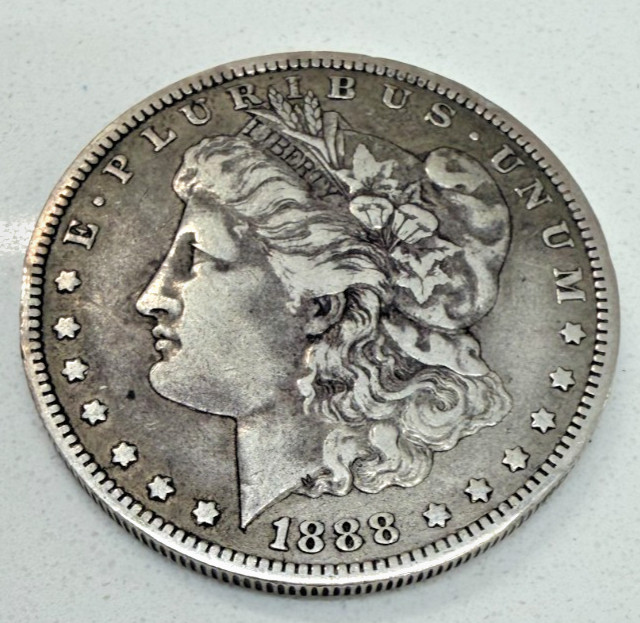1888 - O Morgan Silver Dollar - US Coin - Ungraded 1888 - O Morgan Silver Dollar - US Coin - Ungraded