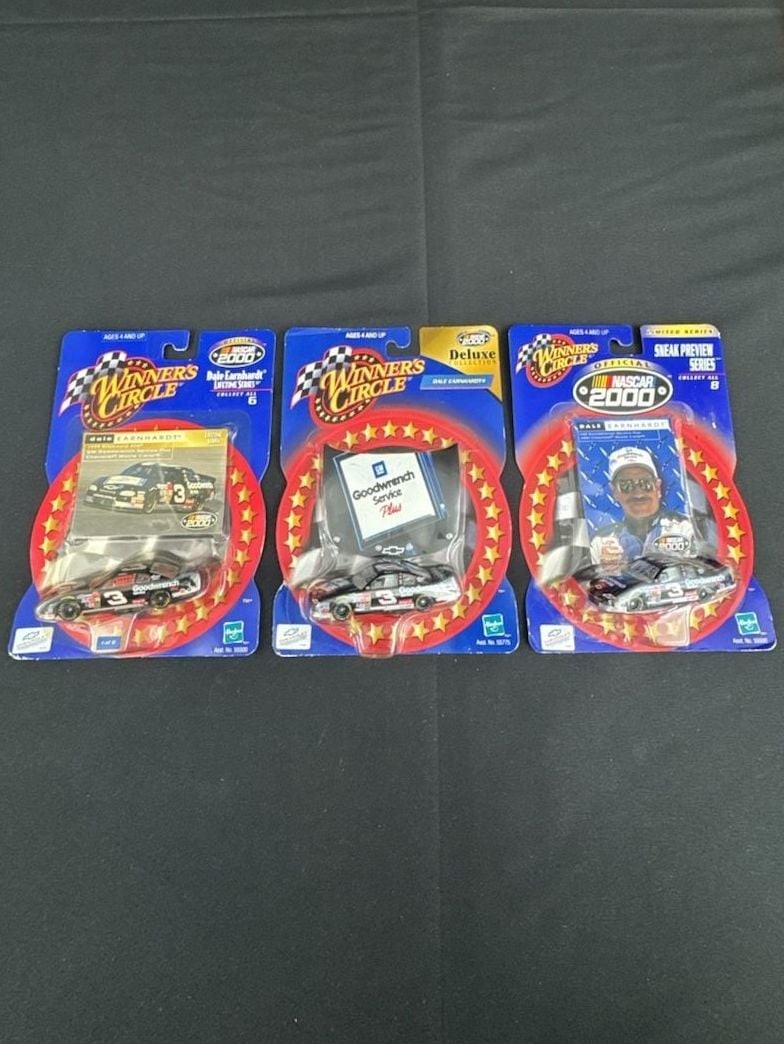 Winners Circle Dale Earnhardt Nascar 2000 Diecast Lot