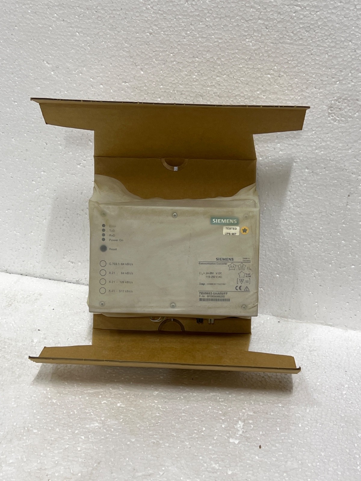SIEMENS 7XV5662-0AA00/FF Communication Converter SIEMENS 7XV5662-0AA00/FF Communication Converter