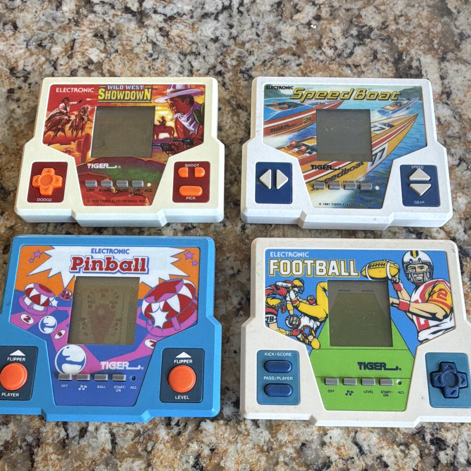 Tiger Handheld LCD Game Lot Showdown Speed Boat Pinball 1981 Tiger Handheld LCD Game Lot Showdown Speed Boat Pinball 1981