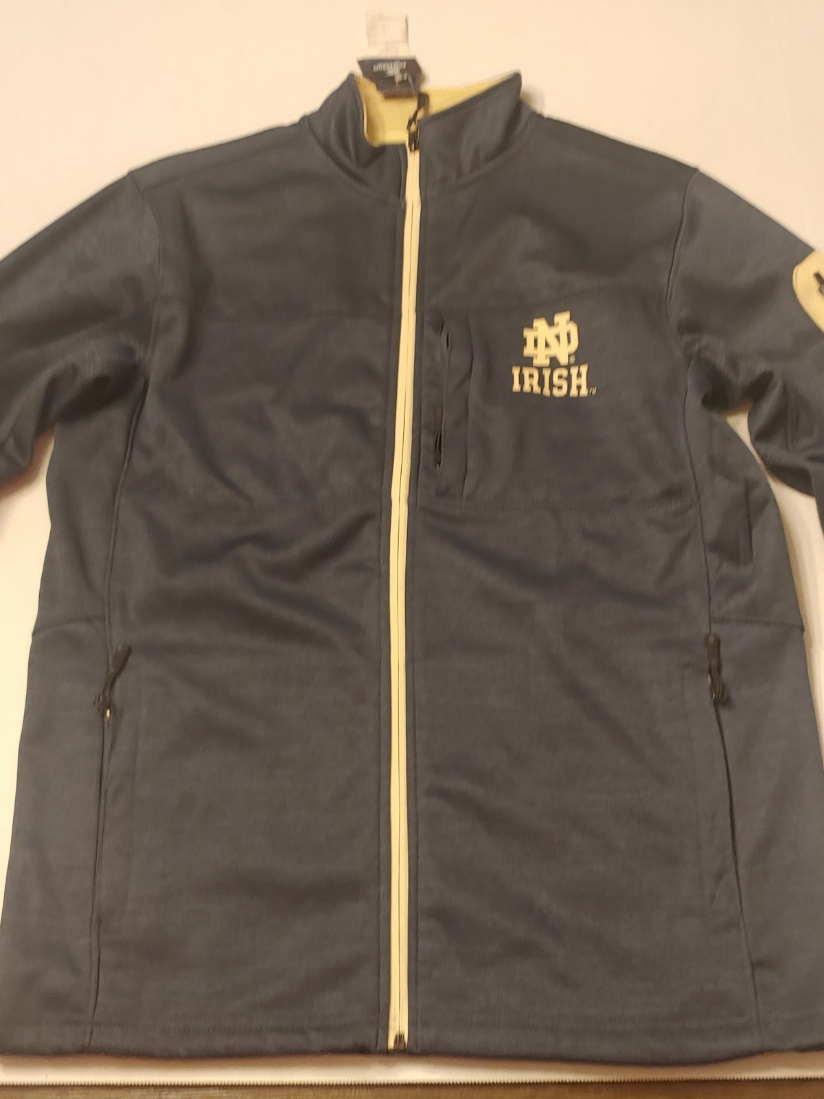 Men\'s Colosseum Notre Dame Fighting Irish Full Zip Jacket Medium M Navy Blue NWT Men\'s Colosseum Notre Dame Fighting Irish Full Zip Jacket Medium M Navy Blue NWT
