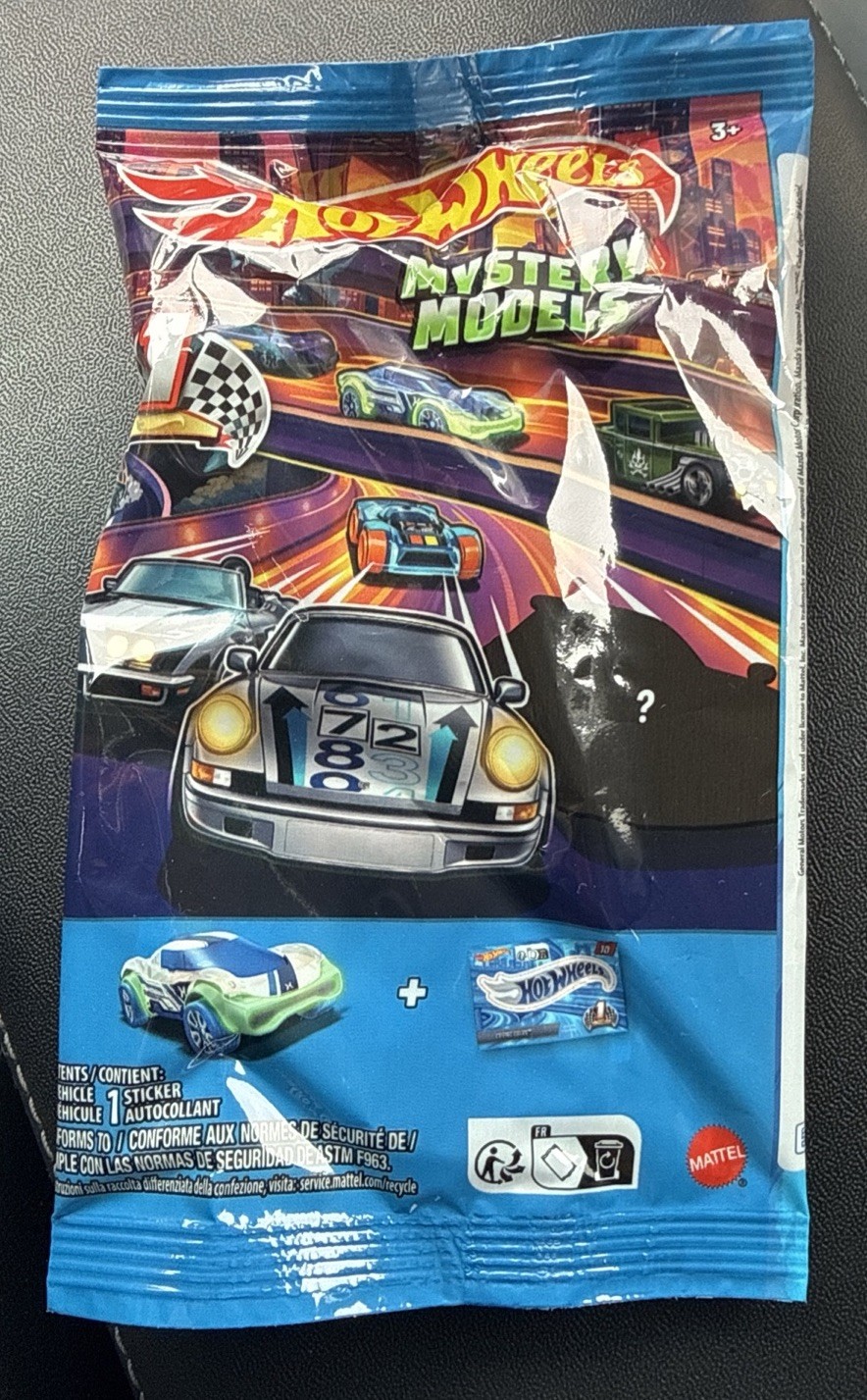 Hot Wheels 2026 Mystery Models Porsche 911 Carrera RS 2.7 #3 NEW *in Stock