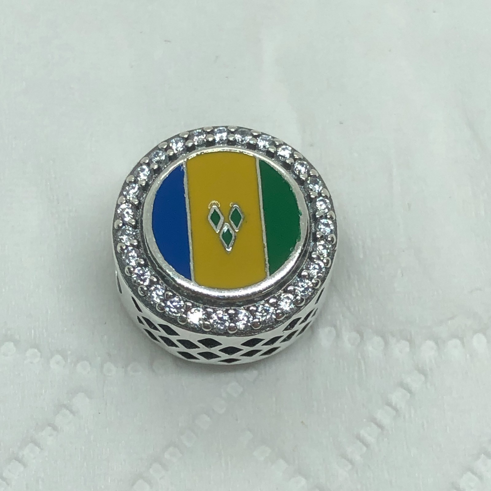 Saint Vincent and the Grenadine Charm S925 Sterling Silver for European Bracelet Saint Vincent and the Grenadine Charm S925 Sterling Silver for European Bracelet