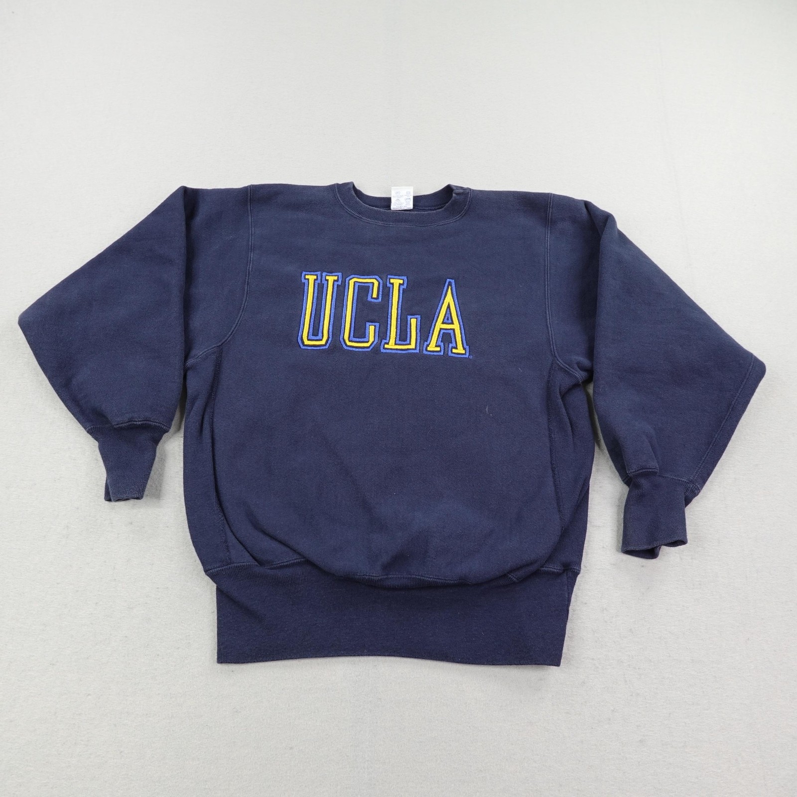 Vintage UCLA Bruins Sweatshirt Mens Medium Blue Champion Reverse Weave Crew 90s