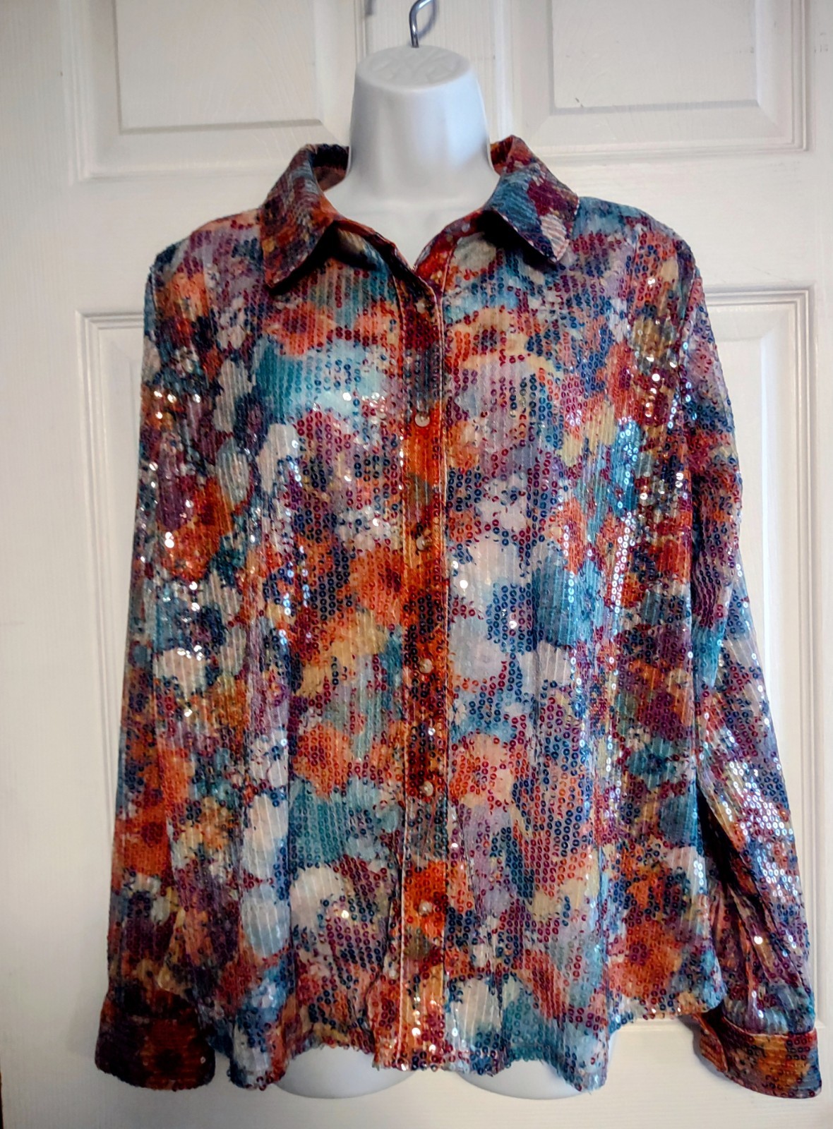 CATO COLLECTION LIMITED EDITION Size XL Sequined Floral Blouse
