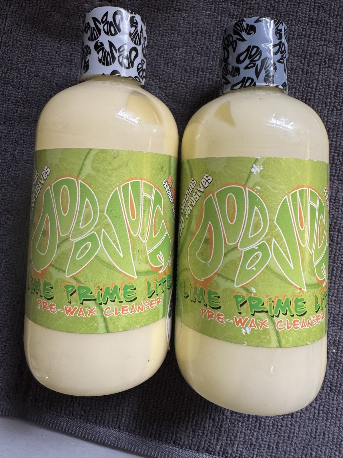 Dodo Juice Lime Prime Pre-Wax Cleanser, Contains Abrasives, cleans & polishes X2 Dodo Juice Lime Prime Pre-Wax Cleanser, Contains Abrasives, cleans & polishes X2