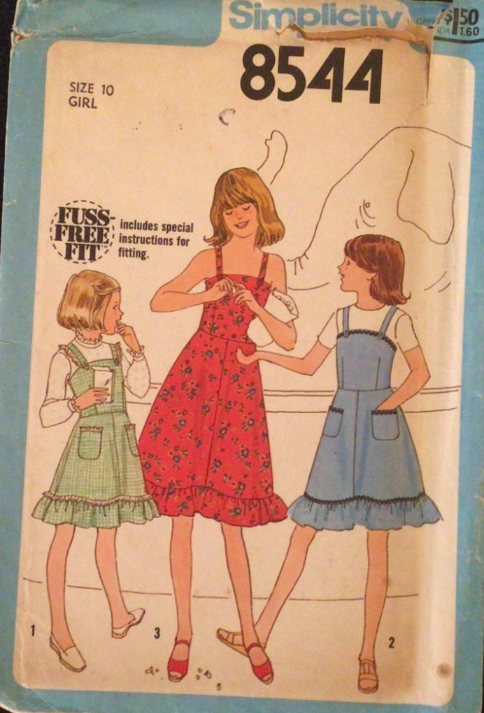 SIMPLICITY 8544 GIRL\'S SIZE 10 SUNDRESS or JUMPER SEWING PATTERN ©1978 CUT