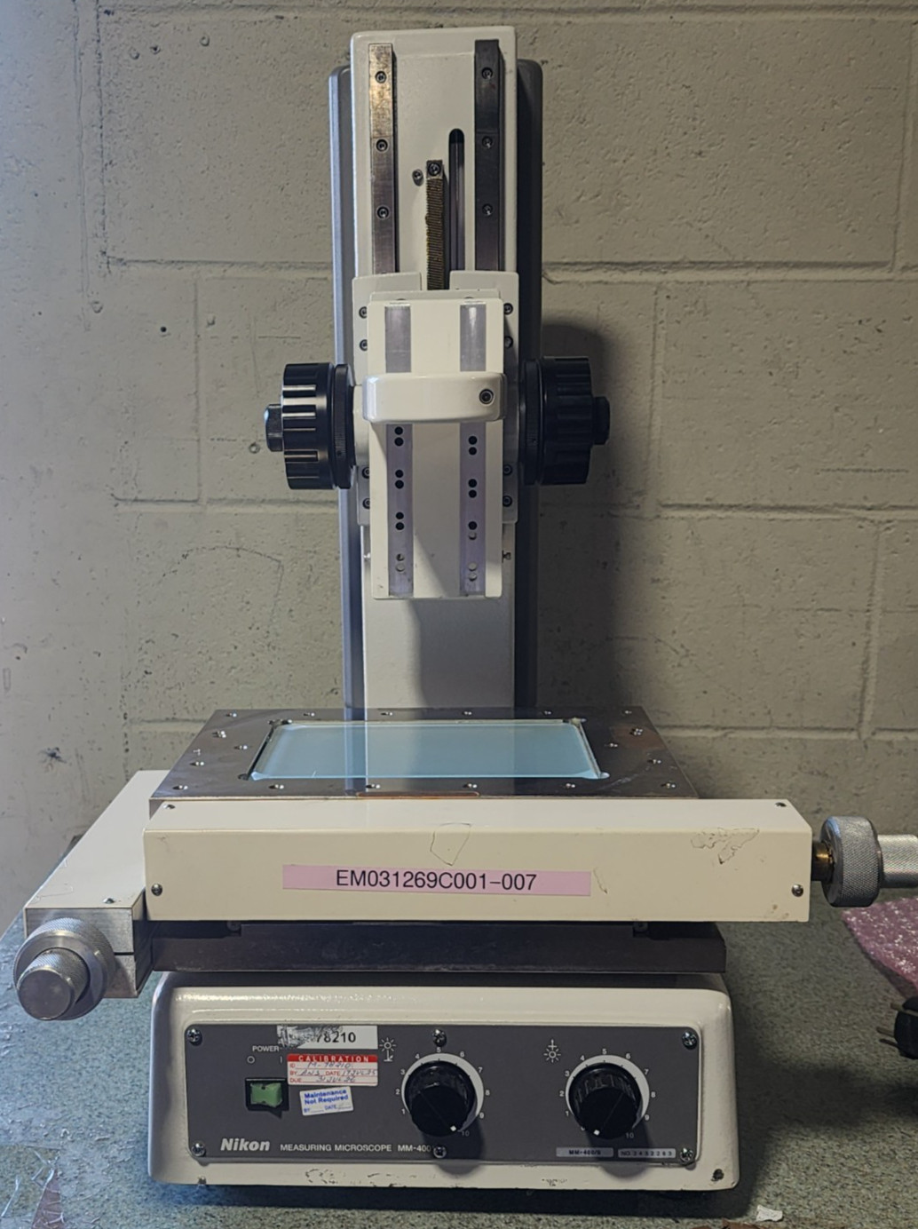 Nikon MM-400 Measuring Microscope Precision XY Stage Industrial Inspection