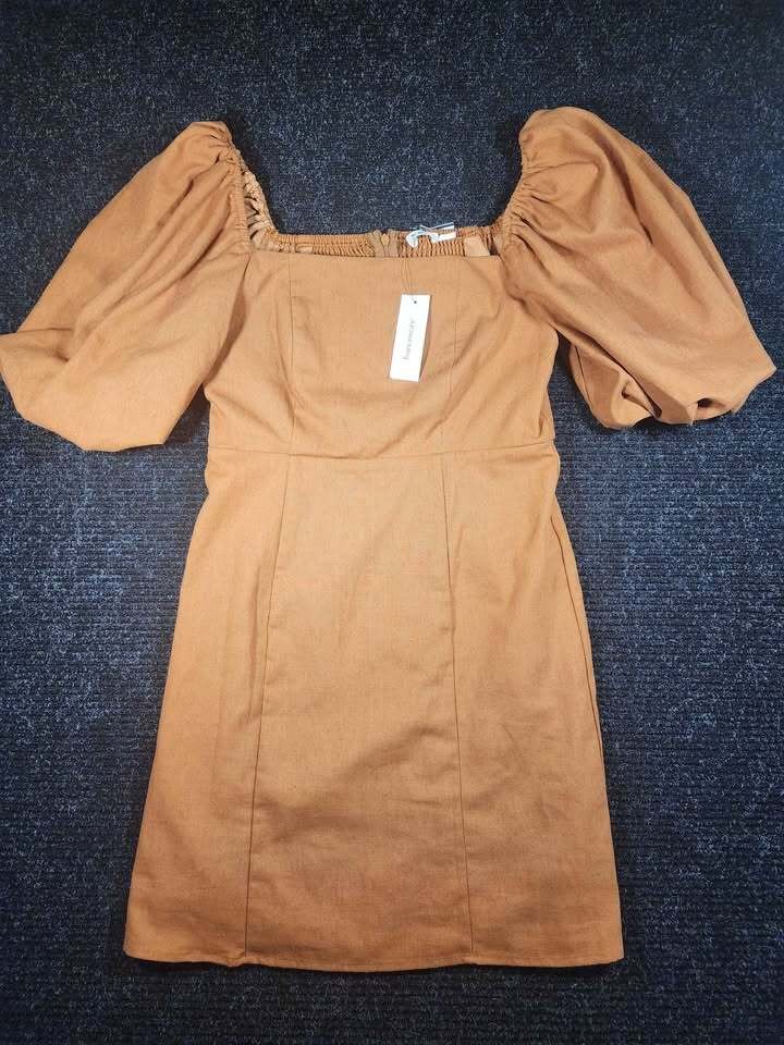 NWT Francesca\'s Mi Ami Puff Sleeve Mini Dress Size S