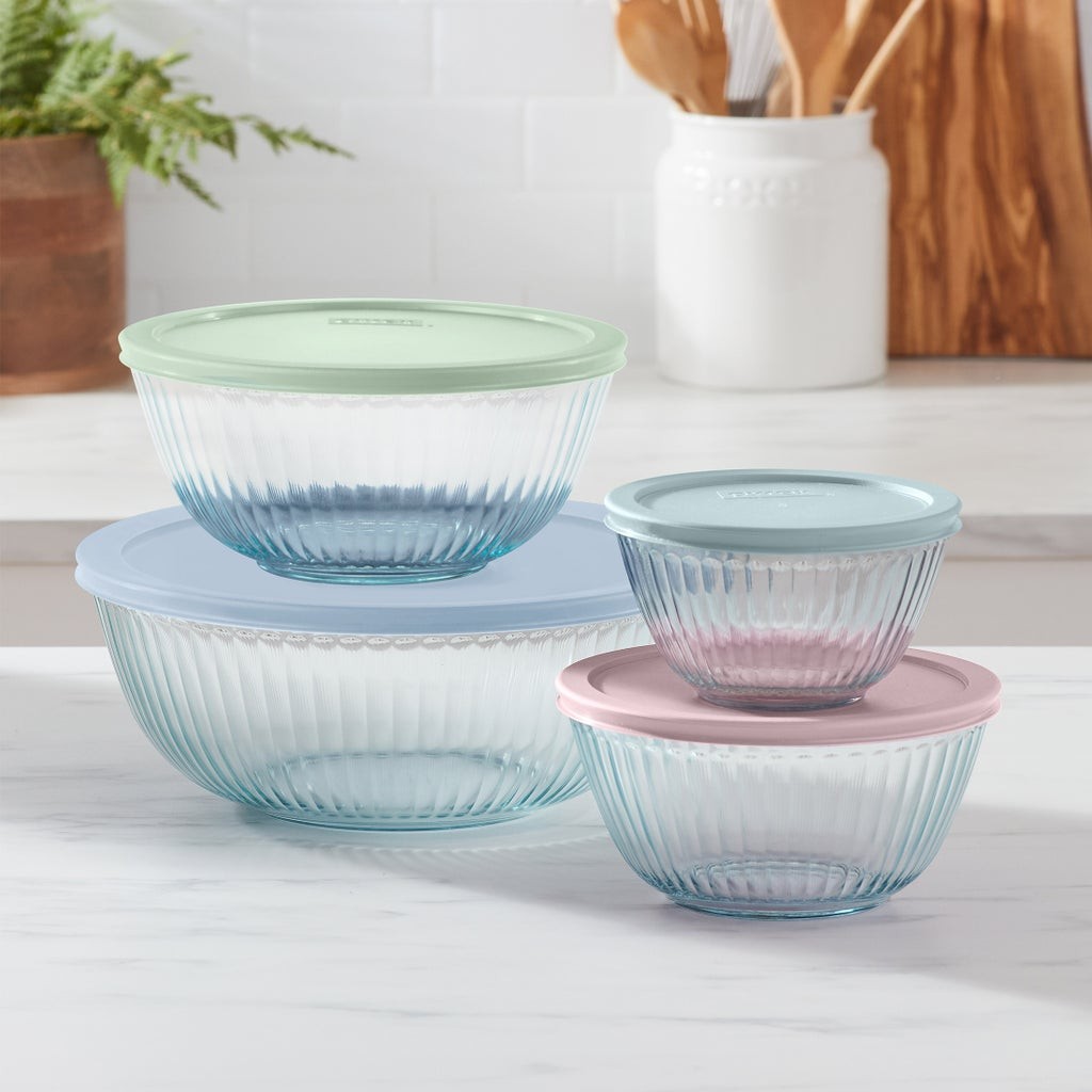 Pyrex 8-Piece Glass Mixing Bowls with Lids Fluted Nesting Set NEW