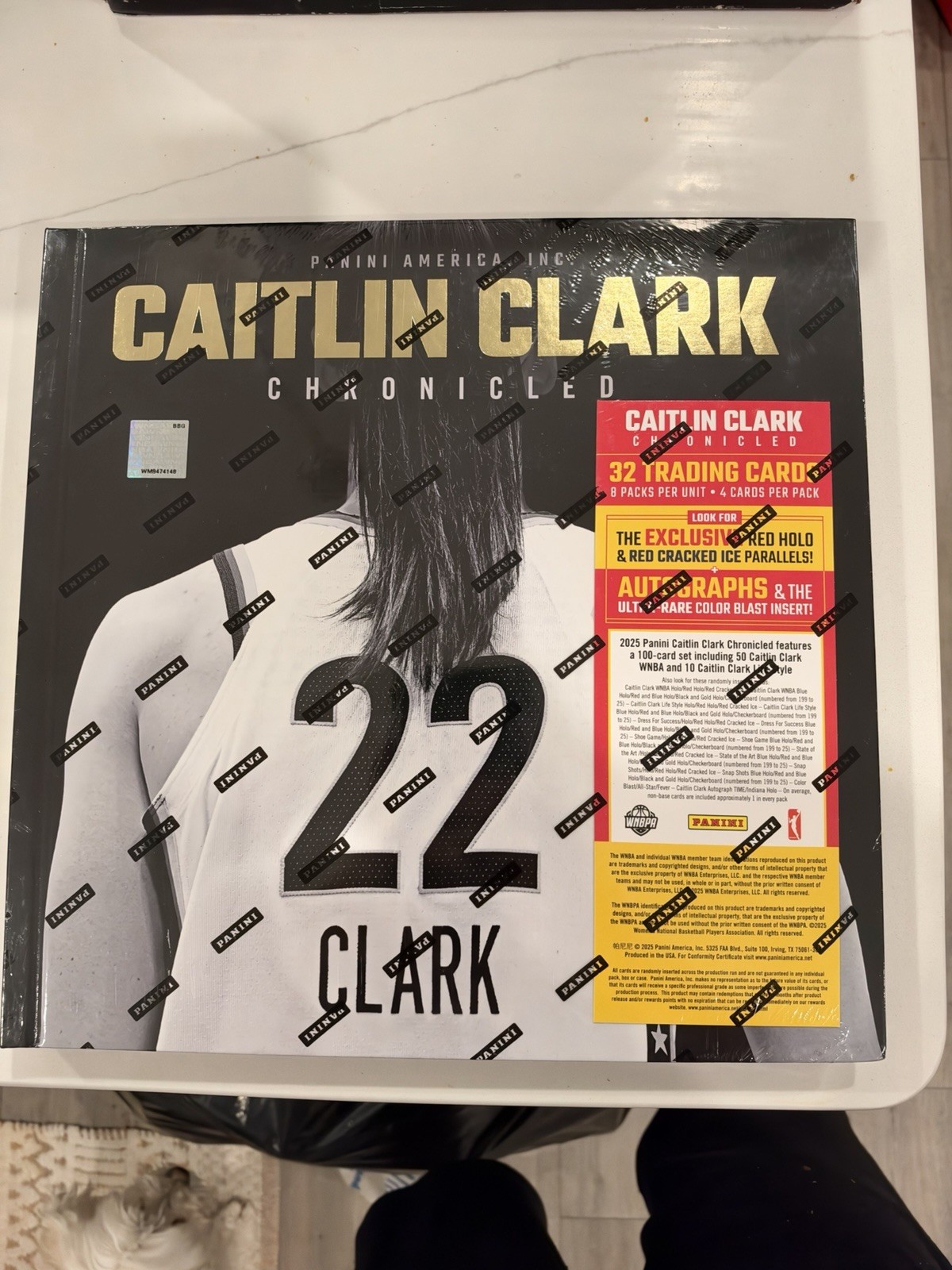 2025 Panini Caitlin Clark Chronicles Target Exclusive New Sealed Book 32 Cards