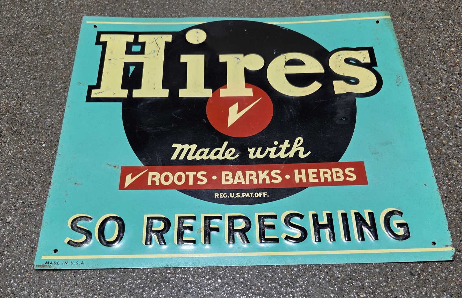Vintage 1950s, HIRES ROOT BEER ,SO REFRESHING, Original Tin tacker. 12x14 Vintage 1950s, HIRES ROOT BEER ,SO REFRESHING, Original Tin tacker. 12x14