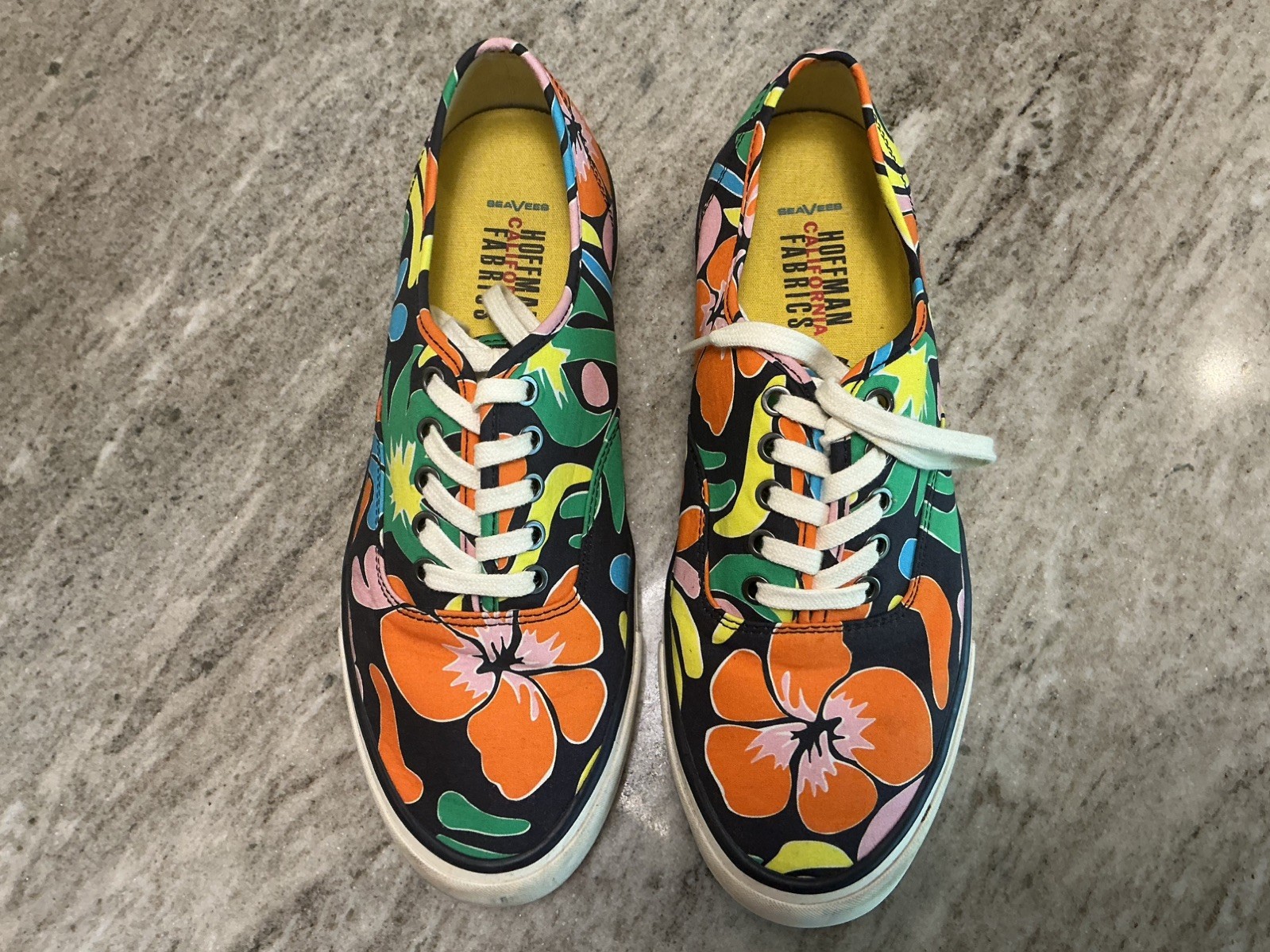 SeaVees Legend Hoffman Sneaker Brightly Colored Men’s size 10 SeaVees Legend Hoffman Sneaker Brightly Colored Men’s size 10