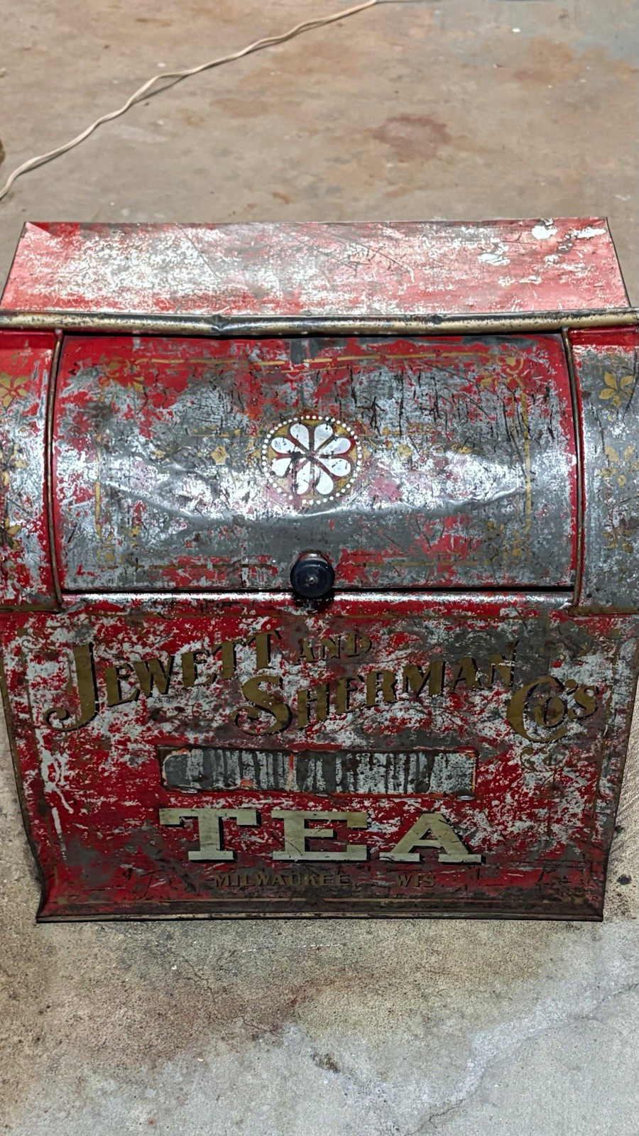 Vintage Jewett and Sherman Co Tea Tin   19”x 18” x 9”  Circa 1900-1920 Milwaukee