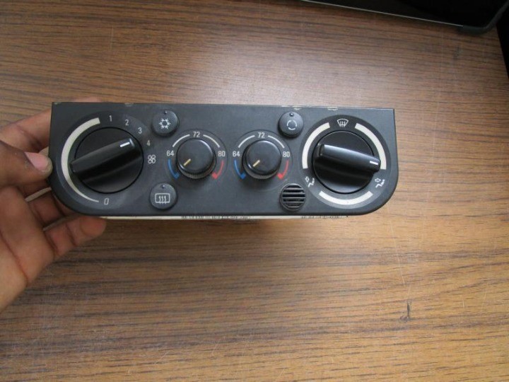 1992 - 1995 BMW 325 i AC Heater Temperature Climate Control With Warranty