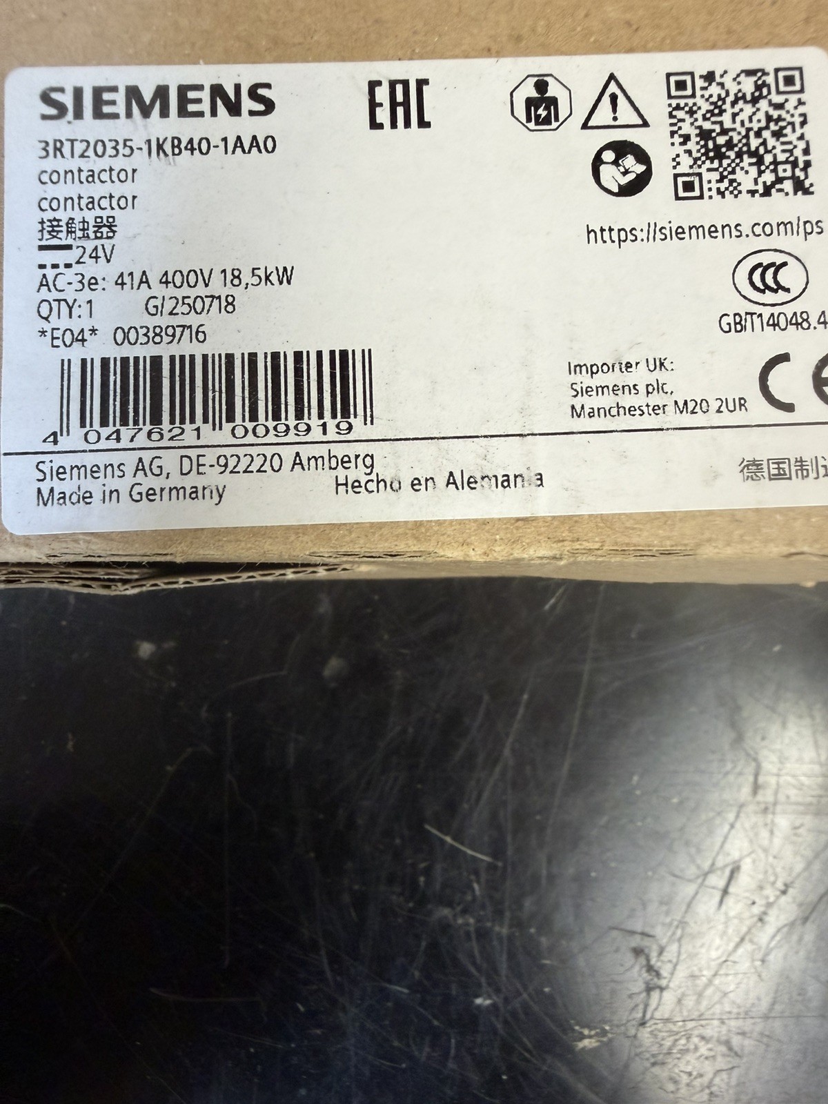NEW Siemens 3RT2035-1KB40-1AA0 Contactor NEW Siemens 3RT2035-1KB40-1AA0 Contactor