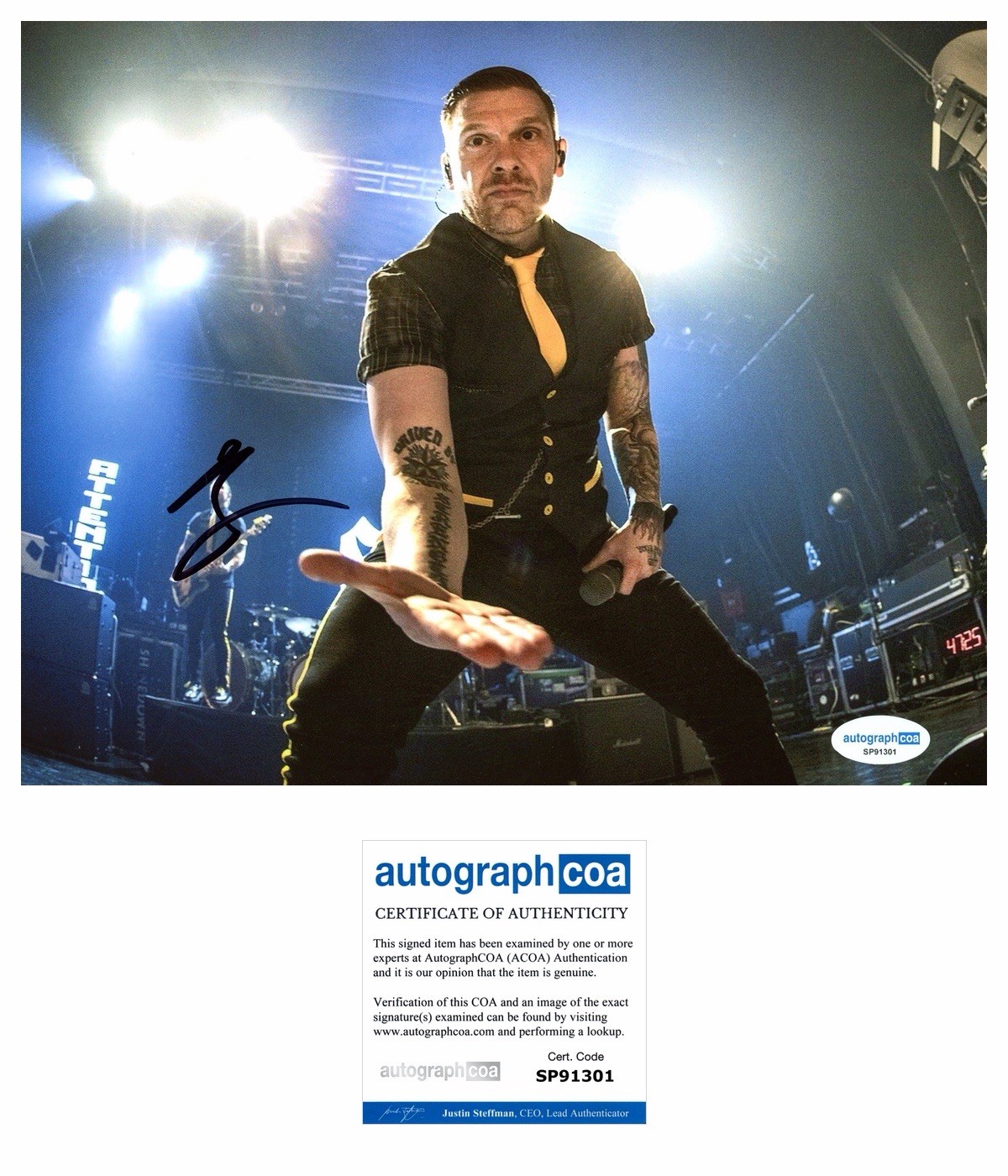 BRENT SMITH SIGNED 8X10 PHOTOGRAPH *SHINEDOWN* SINGER ACOA