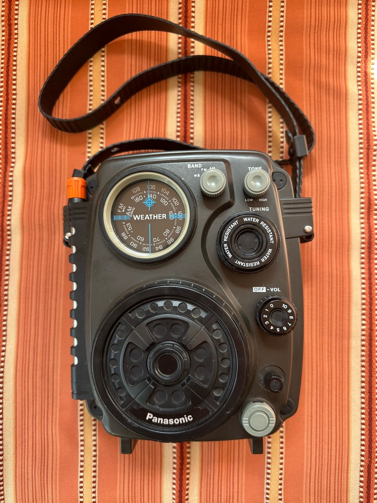 Vintage Panasonic RF-822 3 Band FM/AM Weather Marine Radio - Japan Tested Works