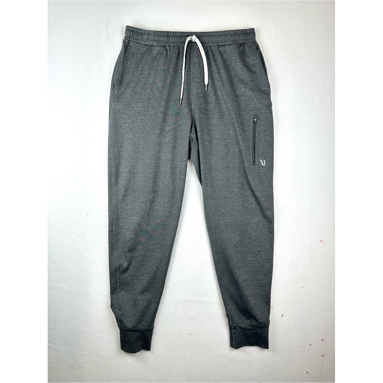 Vuori Sunday Performance Jogger Athleisure Activewear Grey