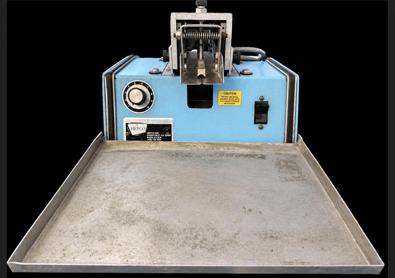 HEPCO 1500-1 Radial Lead Trimming Machine 