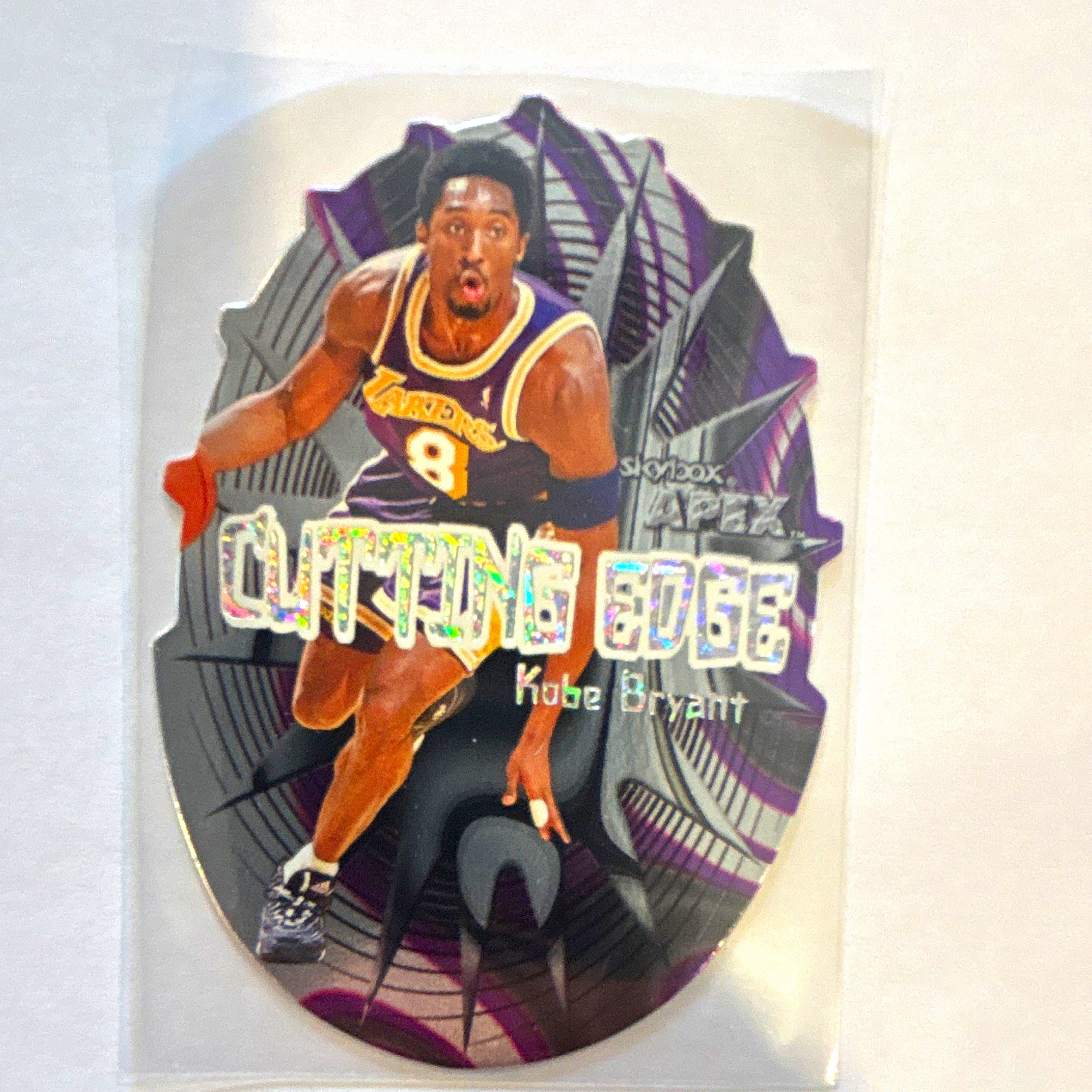 Kobe Bryant 1999-00 SkyBox Apex Cutting Edge Kobe Bryant #5CE Die-Cut🔥🔥🔥 Kobe Bryant 1999-00 SkyBox Apex Cutting Edge Kobe Bryant #5CE Die-Cut🔥🔥🔥