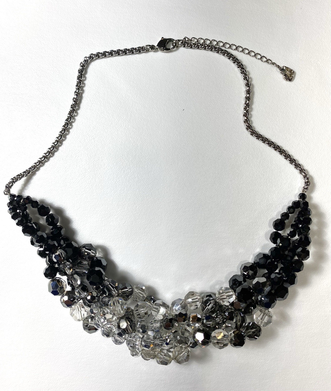 Gorgeous Swarovski Crystal Necklace Brand New 