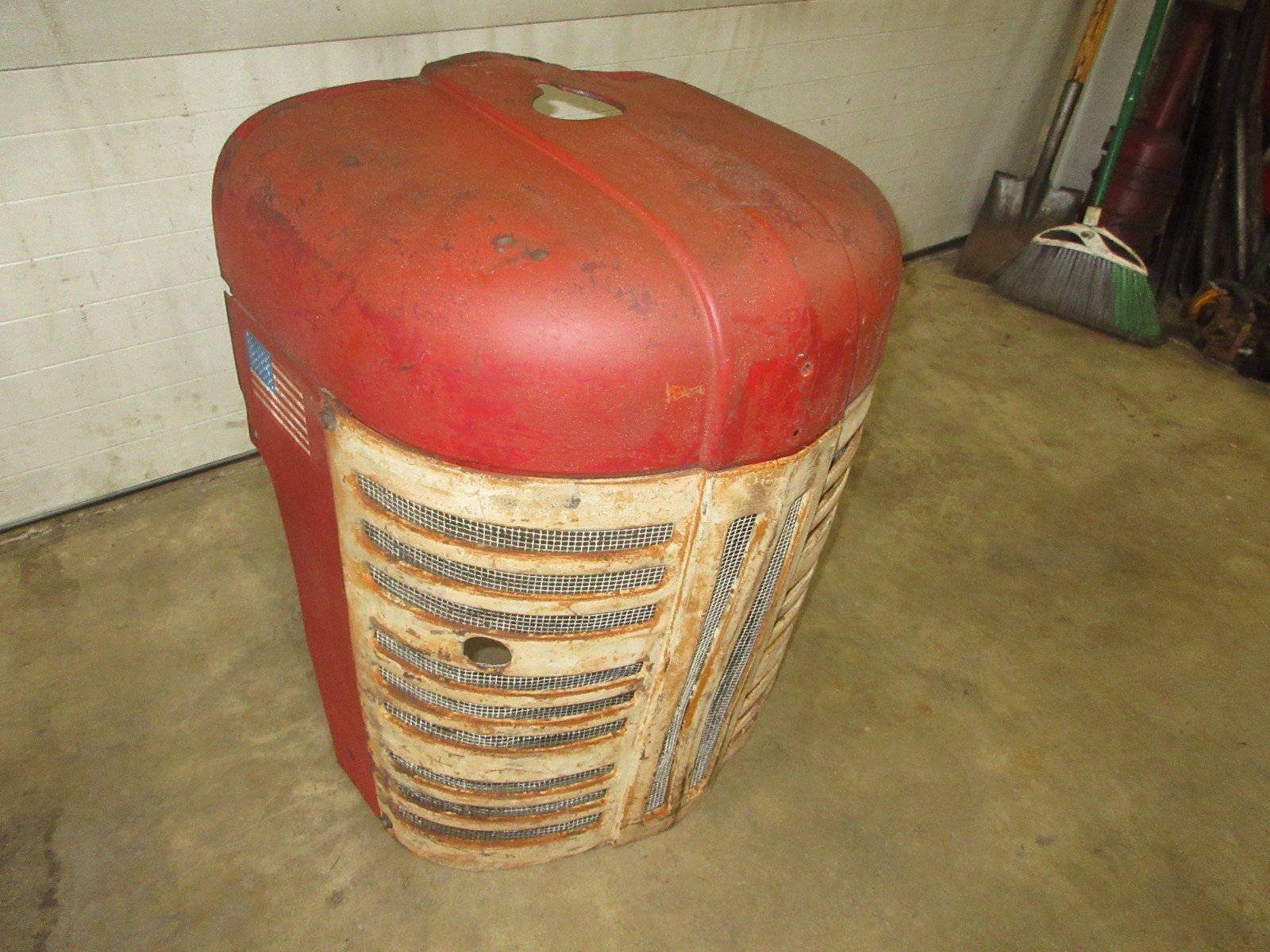 IH Farmall 400 450 Tractor Front Grill Hood Assembly, NICE